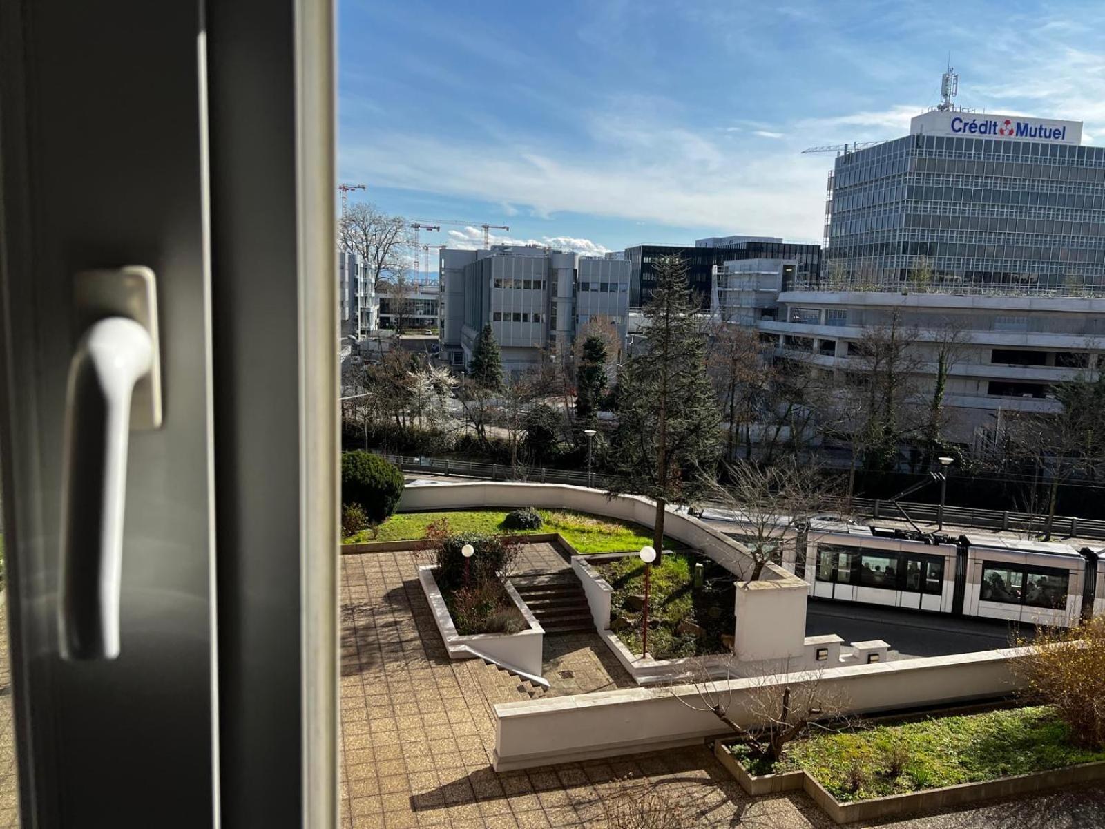 Parlementaire Europeen, Waken Schiltigheim Exterior photo